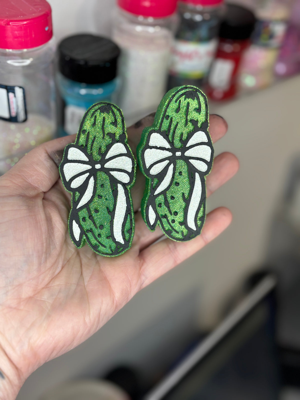Pickle vent set