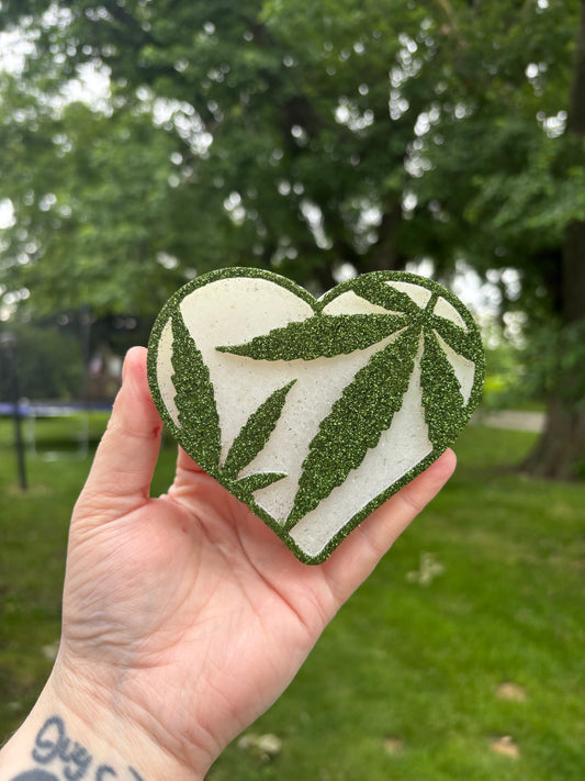 420 leaf heart