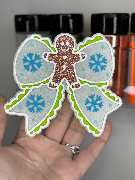 Gingerbread bow with snowflake